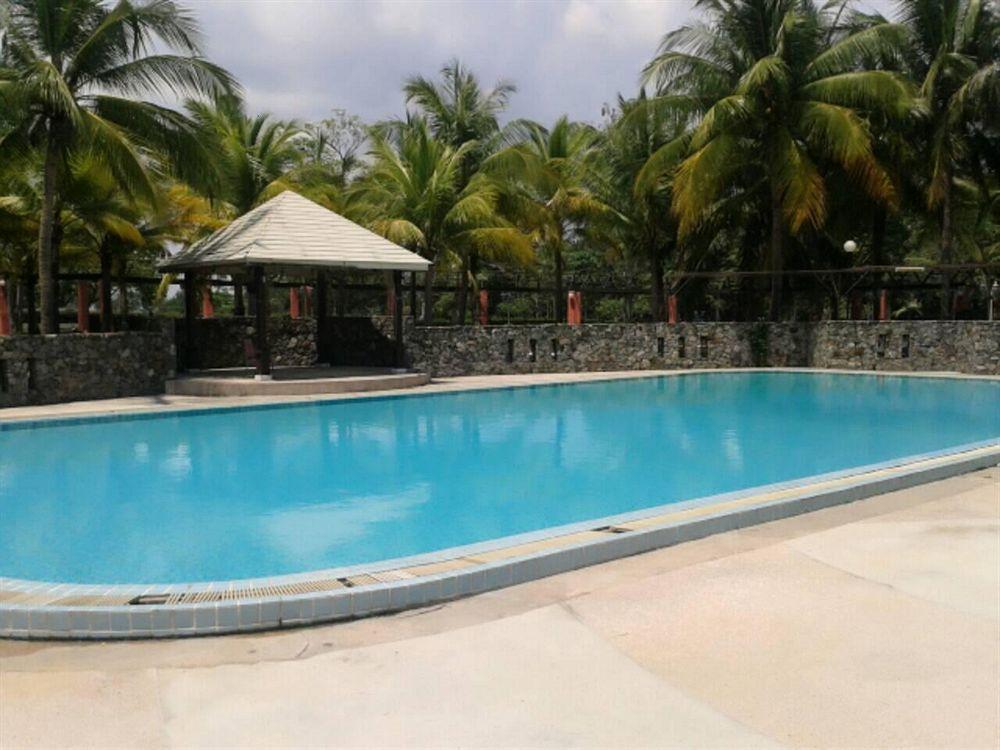 Pattaya Country Club & Resort Ban Pong  Bagian luar foto