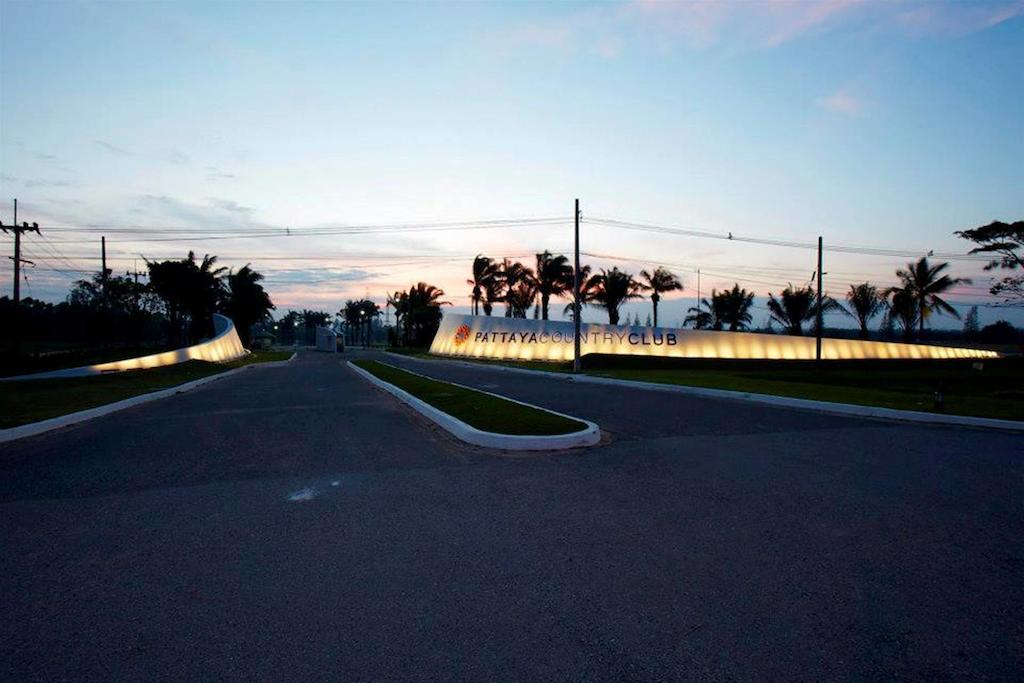 Pattaya Country Club & Resort Ban Pong  Bagian luar foto