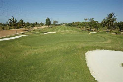 Pattaya Country Club & Resort Ban Pong  Bagian luar foto